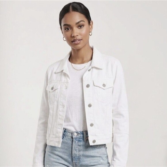 Free People Jackets & Blazers - Free People Classic White Denim Trucker Jacket - Size Small